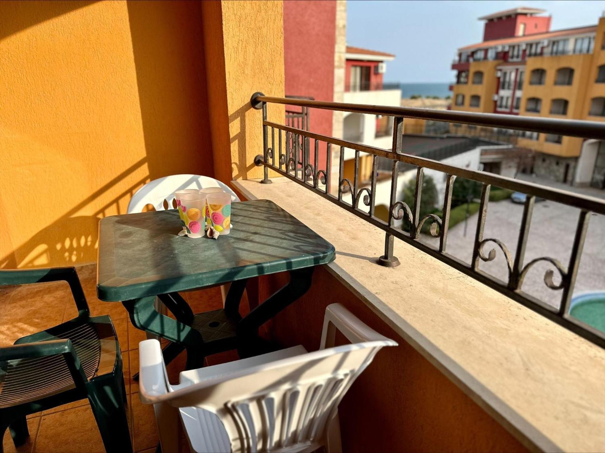 Menada Aheloy Apartments Habitación foto